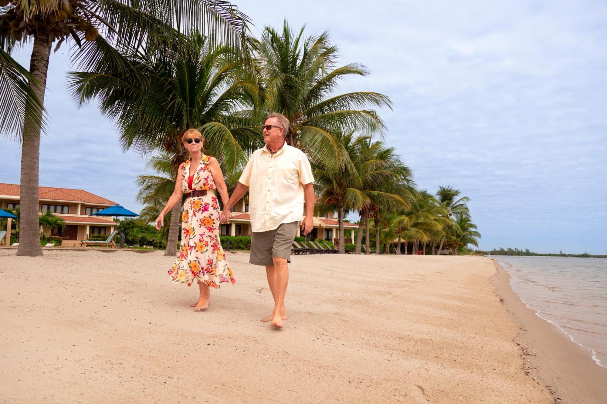 Seiri Del Mar Aparthotel Hopkins Ngoại thất bức ảnh
